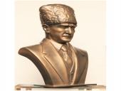 Kalpaklı Atatürk Büstü